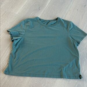 Lululemon crop boxy tee shirt
